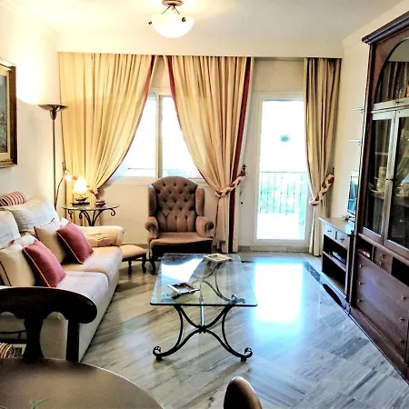 Apartment With 2 Bedrooms In With Shared Pool Furnished Terrace And Wifi 300 M From The Beach Marbella