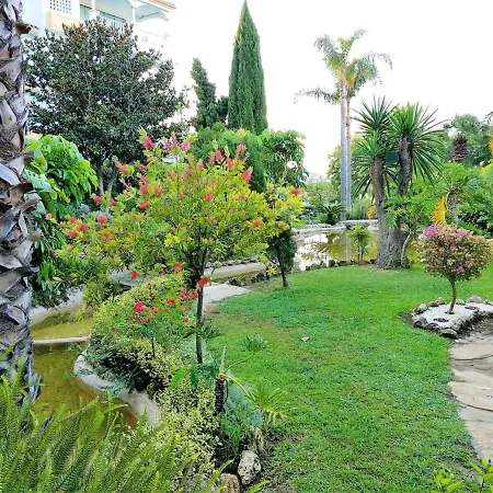With 2 Bedrooms In With Shared Pool Furnished Terrace And Wifi 300 M From The Beach Apartment